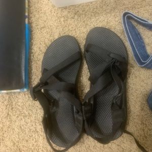 WOMENS CHACOS SIZE 8